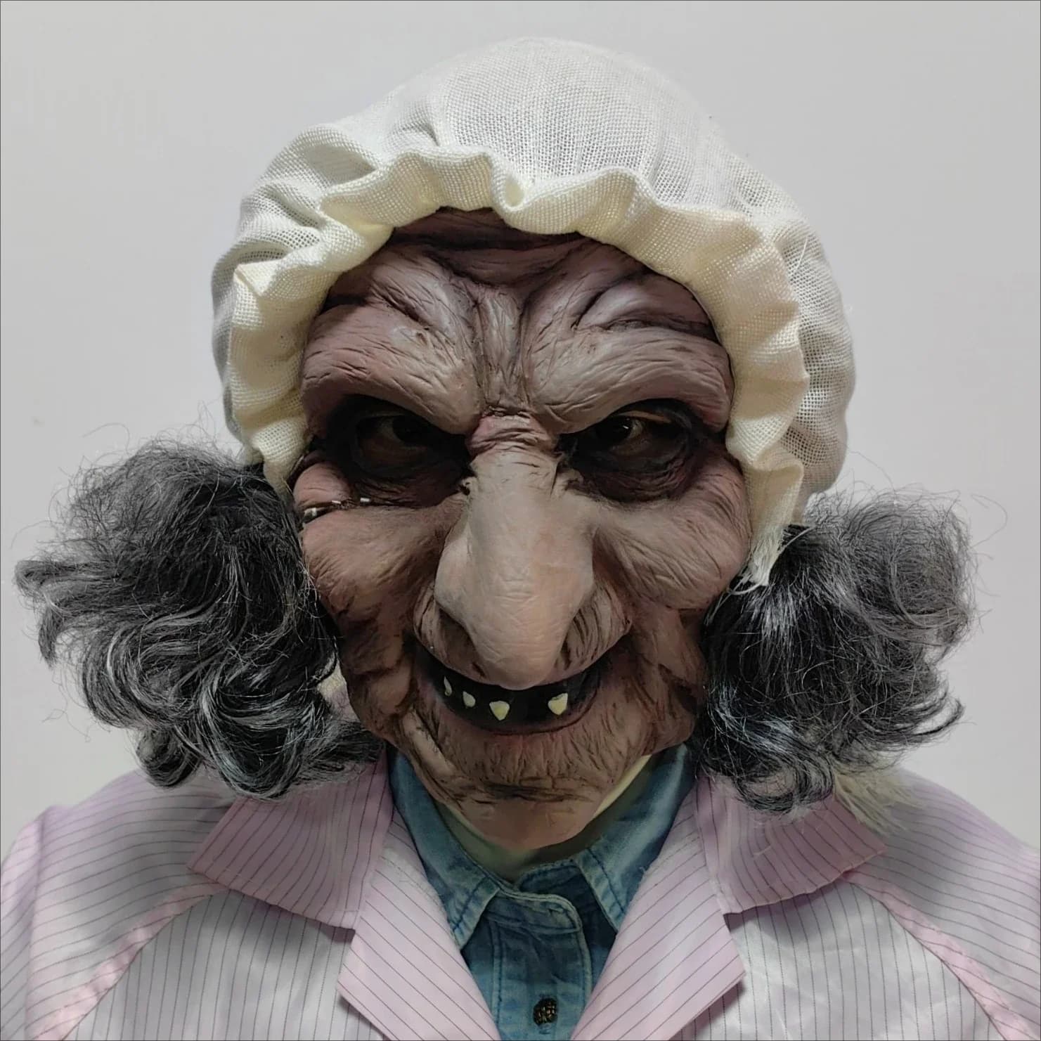 Máscara de látex de abuela malvada sonriente, accesorio de disfraz para fiestas de Halloween, máscara de bruja aterradora, accesorios de cosplay para adultos.