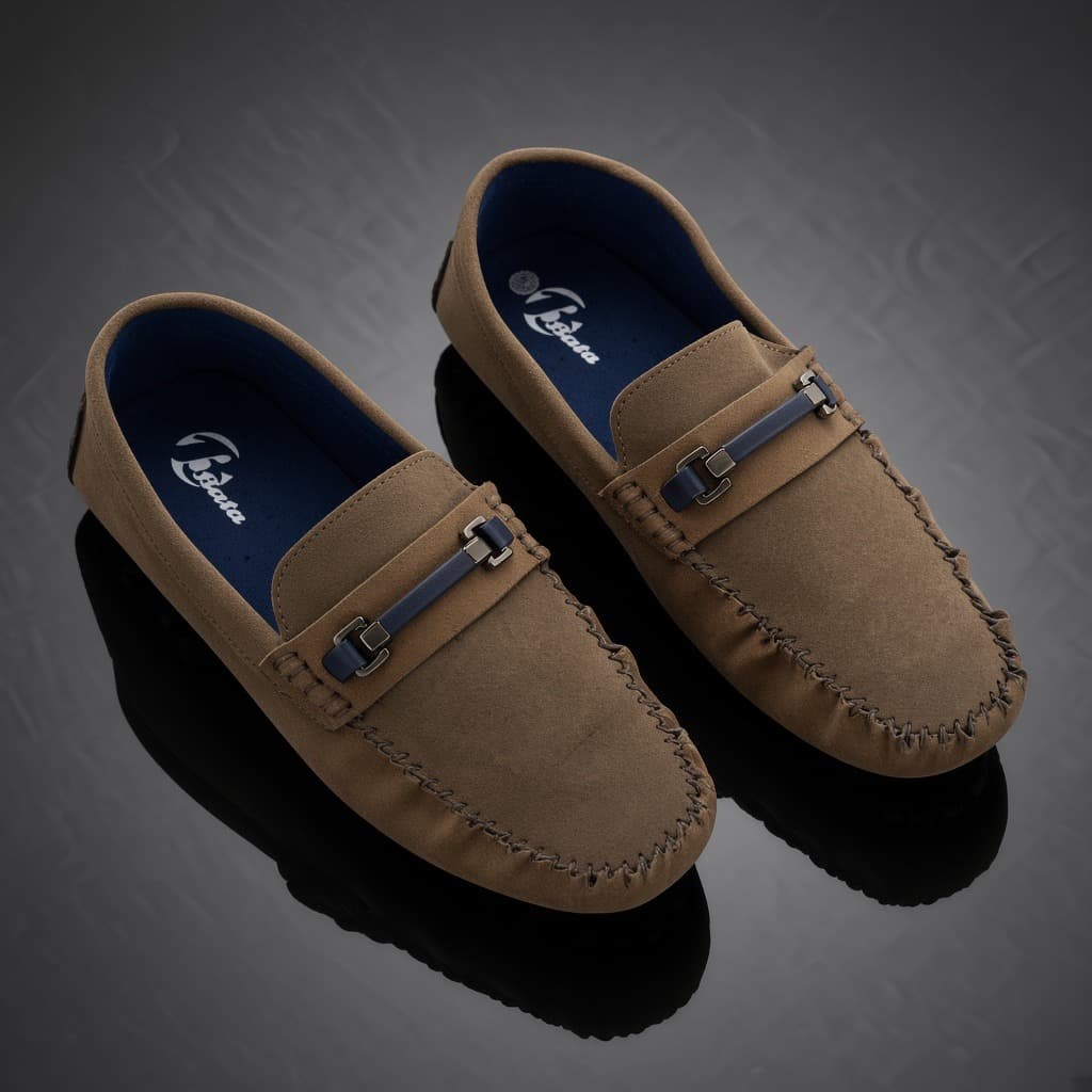Mocasines Bata de Ante - Elegancia Casual en Tono Tierra